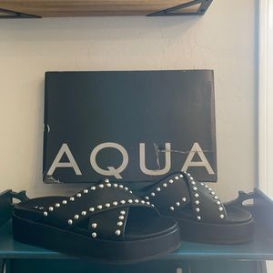 Aqua Studded Sandals 8.5 M New in Box